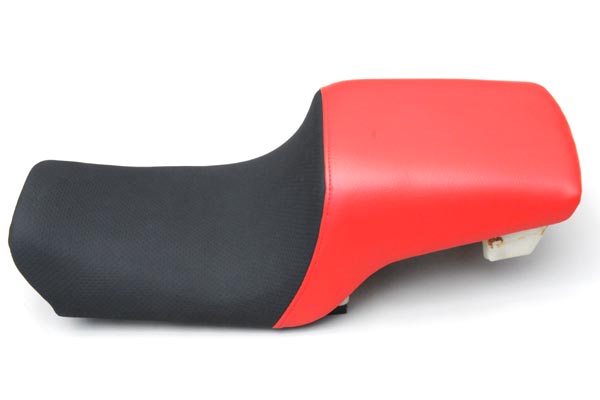 DUCATI 900SS ドゥカティ ディンプル バイクシート張替え シート加工 seat