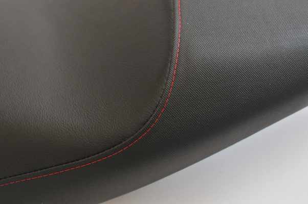 MOTOGUTTI BREVA750 モトグッチ ブレヴァ750 バイクシート張替え シート加工 seat