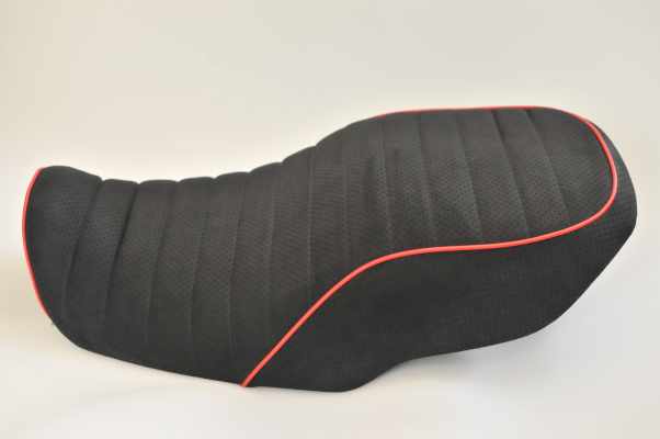SUZUKI IMPULSE スズキ インパルス アンコ抜き アルカンターラタックロール バイクシート張替え シート加工 seat