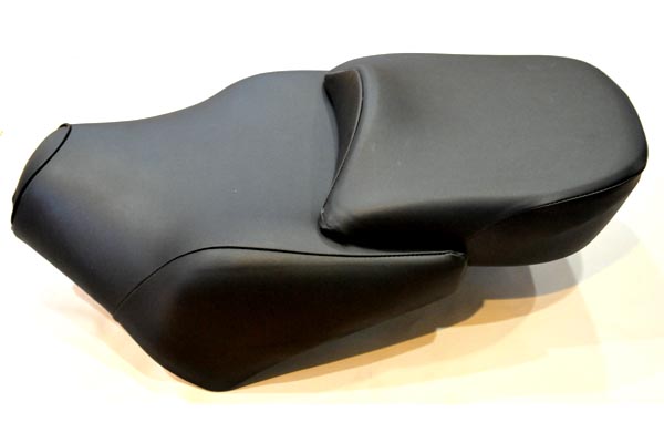Piaggio SCARABEO ピアジオ スカラベオ バイクシート張替え シート加工 seat