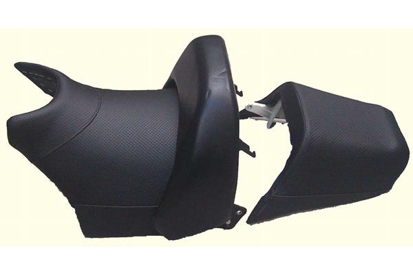 YAMAHA ヤマハ VMAX V-MAX アンコ抜き タックロール 前後2ピース バイクシート張替え シート加工 seat